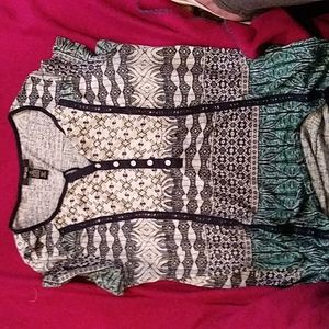 Women's plus size blouse